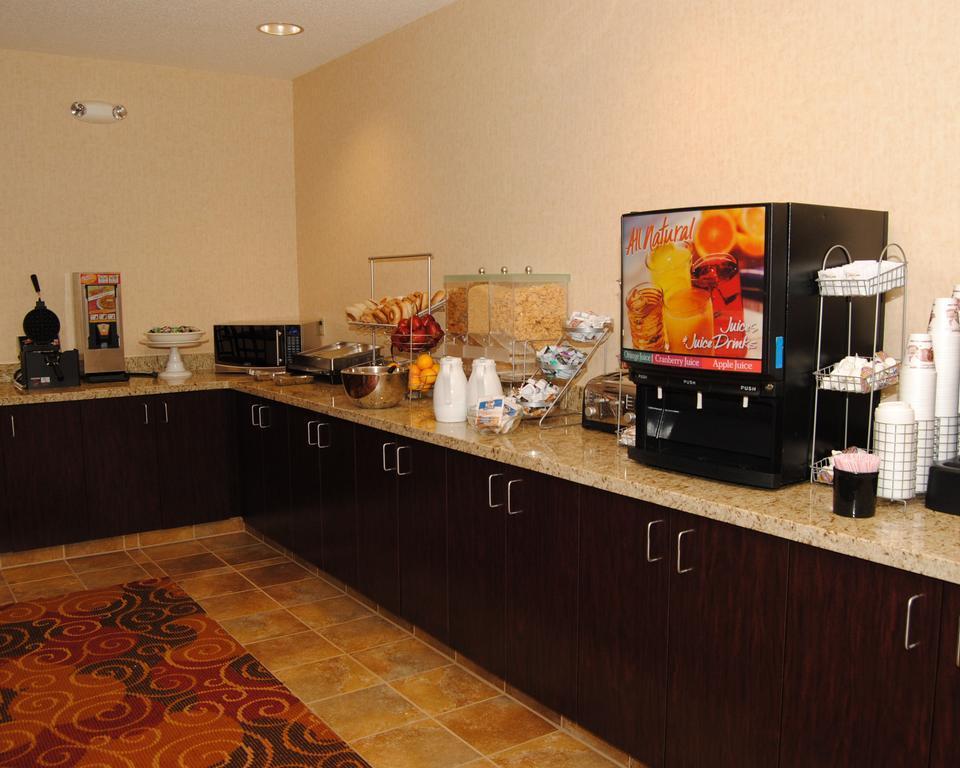 Comfort Suites Altoona Dış mekan fotoğraf