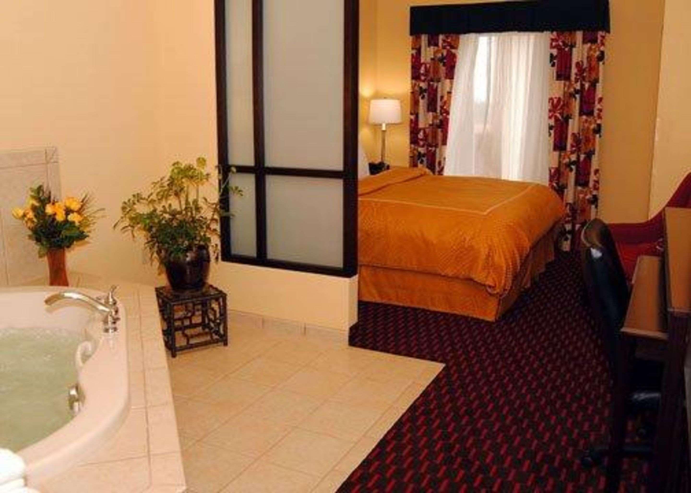 Comfort Suites Altoona Dış mekan fotoğraf