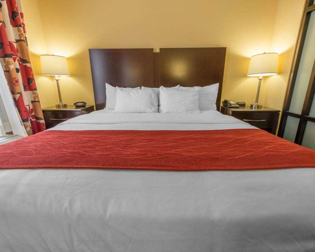 Comfort Suites Altoona Oda fotoğraf