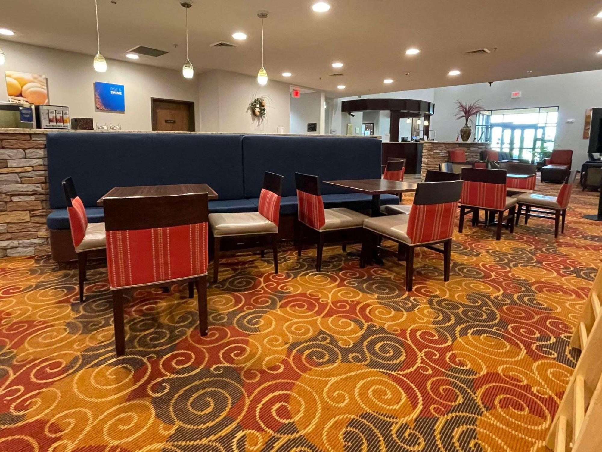 Comfort Suites Altoona Dış mekan fotoğraf