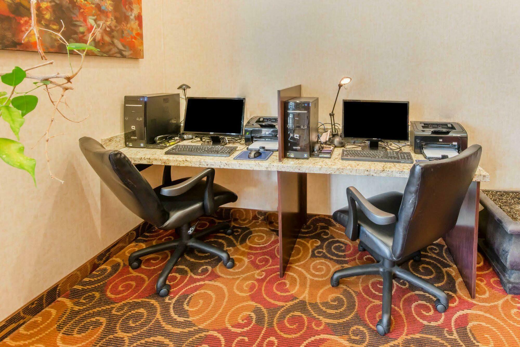 Comfort Suites Altoona Dış mekan fotoğraf